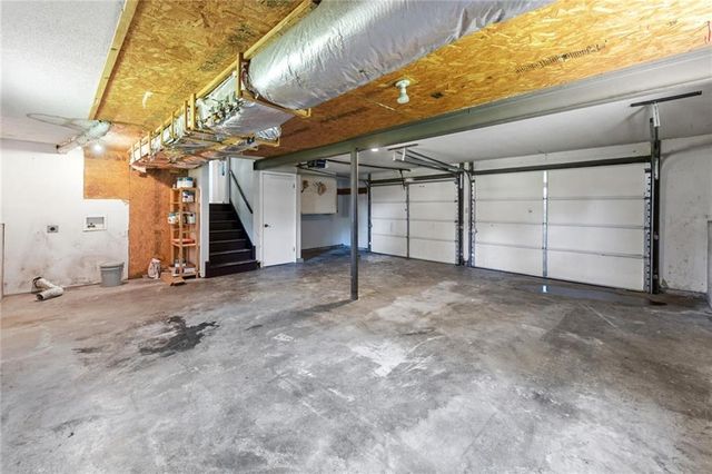 7408 E 127th Place, Grandview, MO 64030