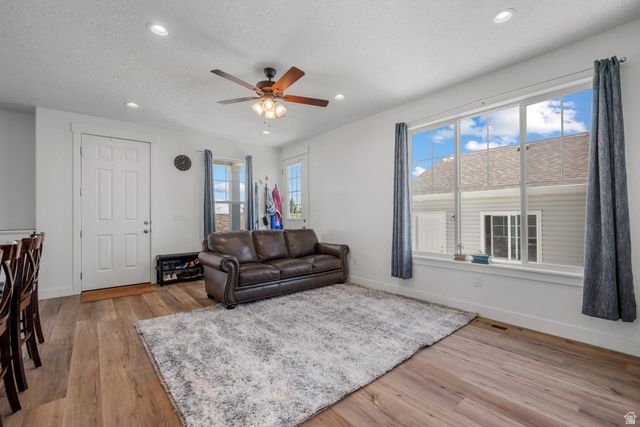 1693 N CENTER POINT LN, Salem, UT 84653