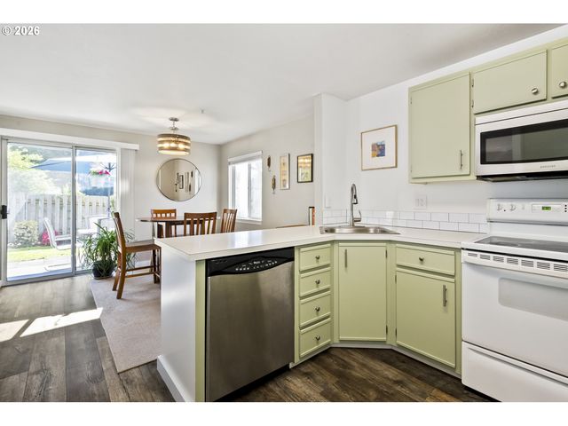 7332 Se Thiessen Rd, Milwaukie, OR 97267
