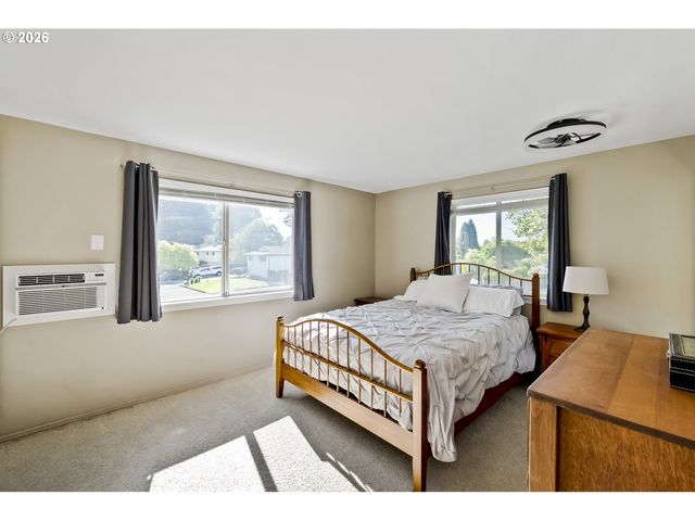 7332 Se Thiessen Rd, Milwaukie, OR 97267