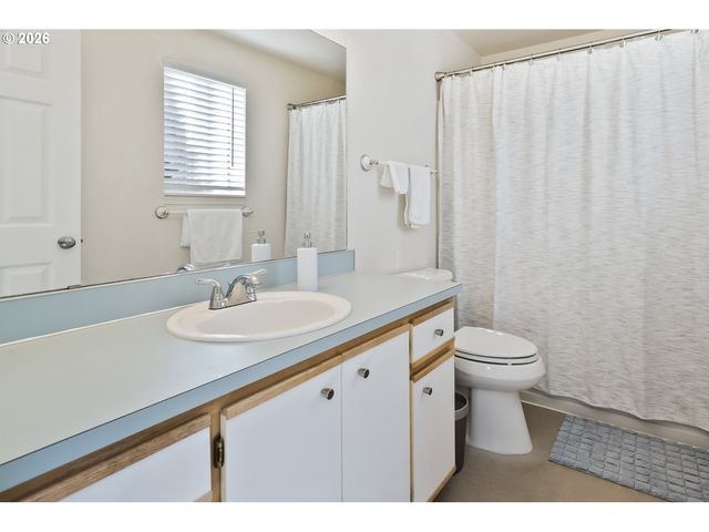 7332 Se Thiessen Rd, Milwaukie, OR 97267