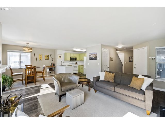 7332 Se Thiessen Rd, Milwaukie, OR 97267