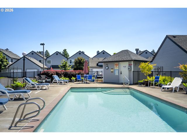 7332 Se Thiessen Rd, Milwaukie, OR 97267