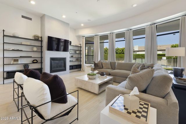 8902 E ANN Way, Scottsdale, AZ 85260