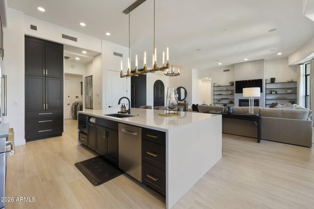 8902 E ANN Way, Scottsdale, AZ 85260