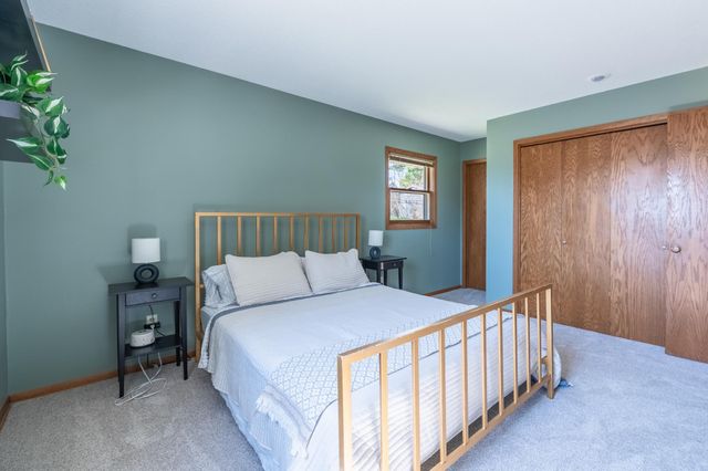 4141 Colorado Avenue N, Crystal, MN 55422