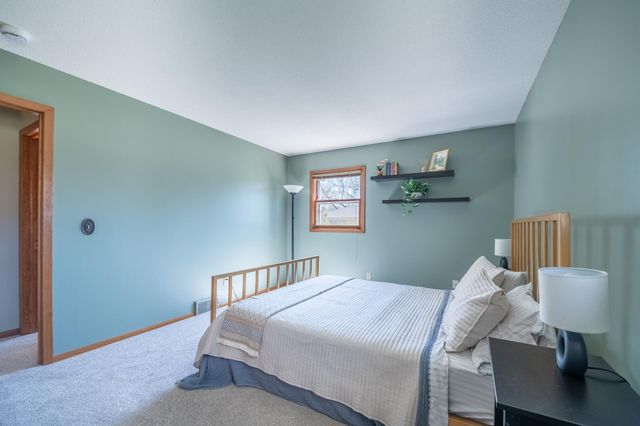 4141 Colorado Avenue N, Crystal, MN 55422