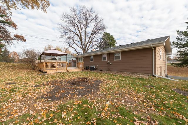 4141 Colorado Avenue N, Crystal, MN 55422