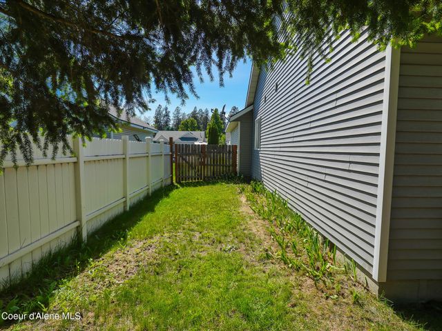 5870 N TROON ST, Coeur D'alene, ID 83815