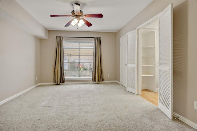 1807 Stoney Brook Drive 204, Houston, TX 77063