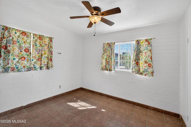 2835 E Proctor Vista, Tucson, AZ 85713