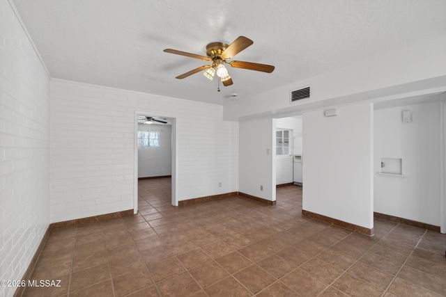2835 E Proctor Vista, Tucson, AZ 85713