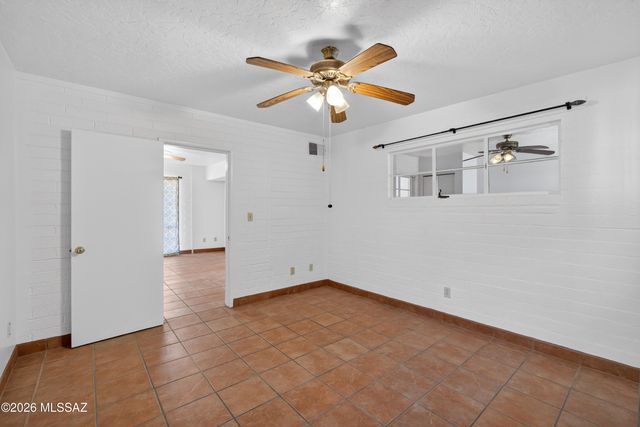 2835 E Proctor Vista, Tucson, AZ 85713