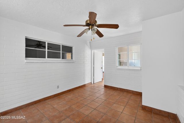 2835 E Proctor Vista, Tucson, AZ 85713