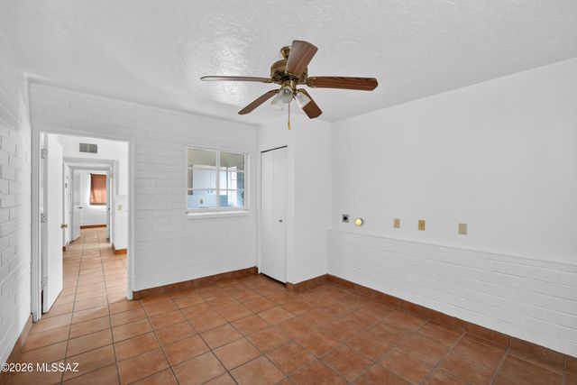 2835 E Proctor Vista, Tucson, AZ 85713