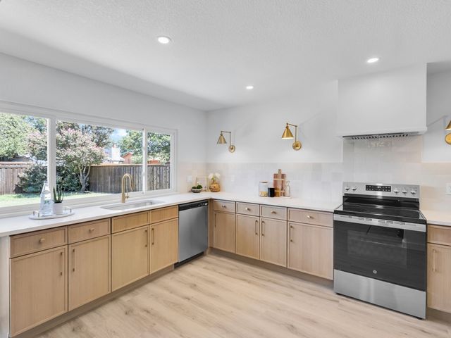 1013 Windy Meadow Drive, Plano, TX 75023