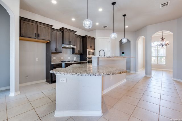 13515 Lost Elk, San Antonio, TX 78245