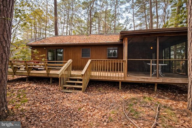 110 SANDYHOOK RD, Ocean Pines, MD 21811