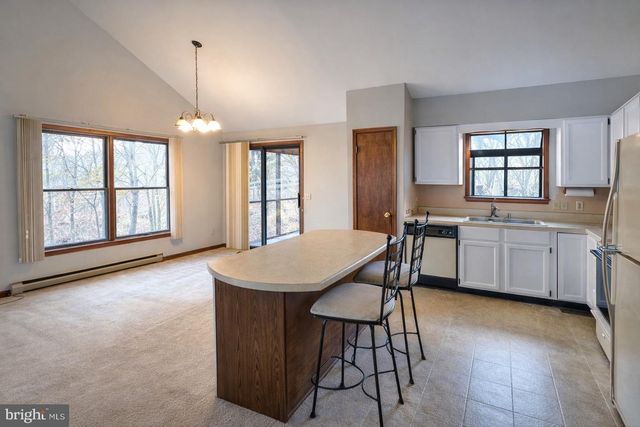 110 SANDYHOOK RD, Ocean Pines, MD 21811