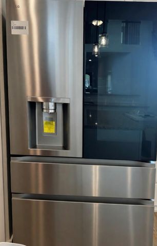 359 Twin Lakes Boulevard W, West Columbia, TX 77486