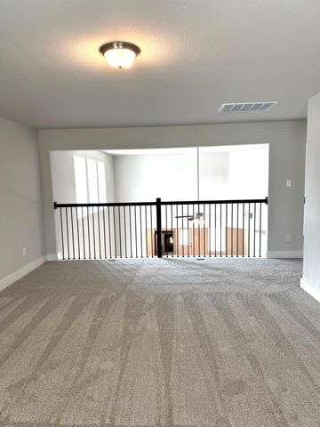 359 Twin Lakes Boulevard W, West Columbia, TX 77486