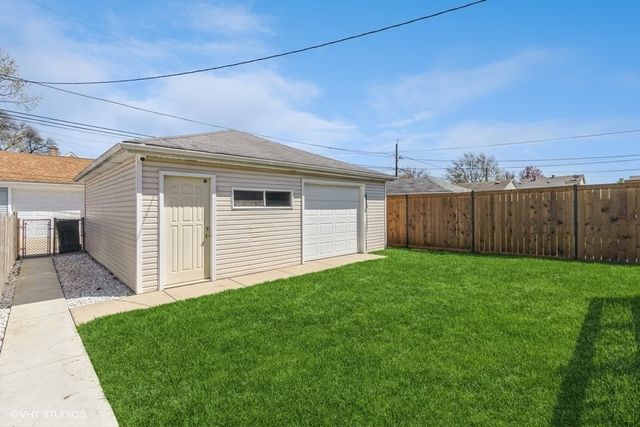 5045 N Melvina Avenue, Chicago, IL 60630