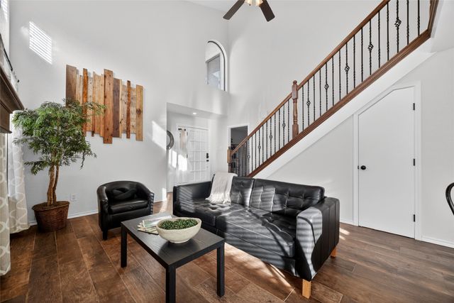 18040 Midway Road 209, Dallas, TX 75287