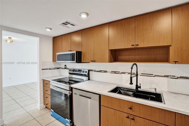 1800 Sans Souci Boulevard 435, North Miami, FL 33181