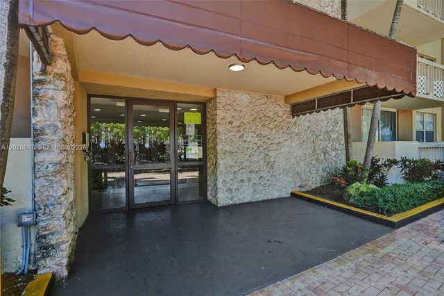 1800 Sans Souci Boulevard 435, North Miami, FL 33181