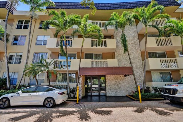 1800 Sans Souci Boulevard 435, North Miami, FL 33181
