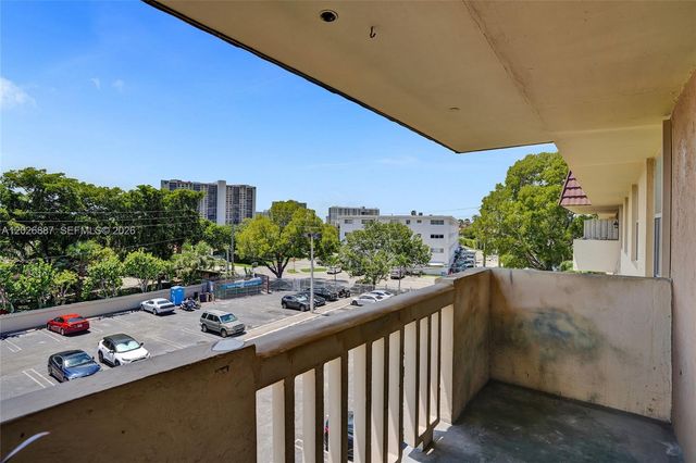 1800 Sans Souci Boulevard 435, North Miami, FL 33181