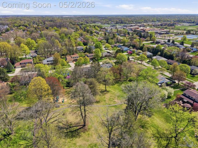 9025 Muirland Drive, Plymouth Charter Township, MI 48170