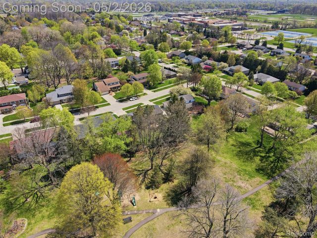 9025 Muirland Drive, Plymouth Charter Township, MI 48170