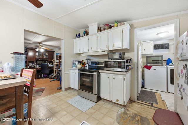 13050 Sun Road, Brooksville, FL 34613