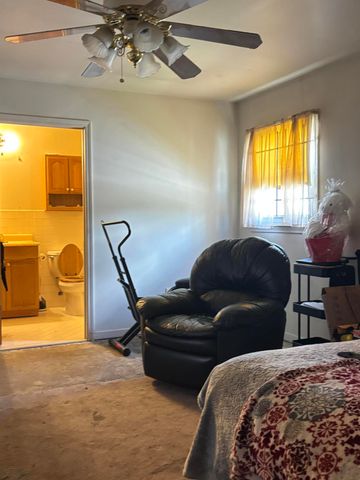 8096 Central Street, Detroit City, MI 48204
