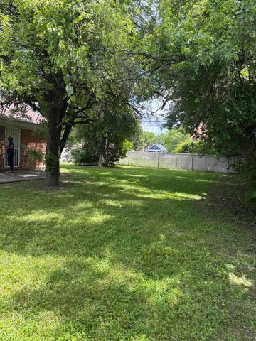 8096 Central Street, Detroit City, MI 48204