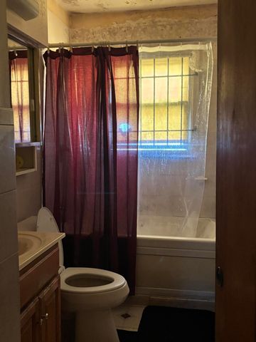 8096 Central Street, Detroit City, MI 48204