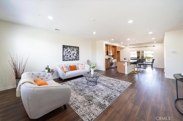 40887 Belleray, Murrieta, CA 92562
