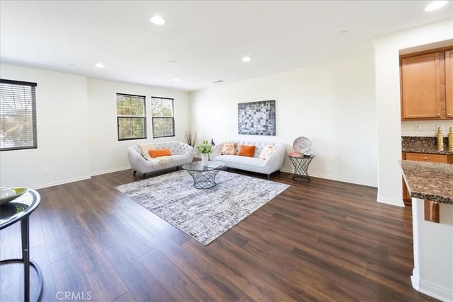 40887 Belleray, Murrieta, CA 92562