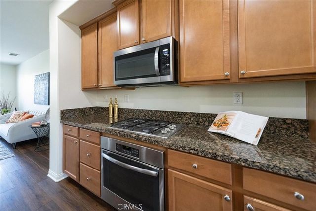 40887 Belleray, Murrieta, CA 92562