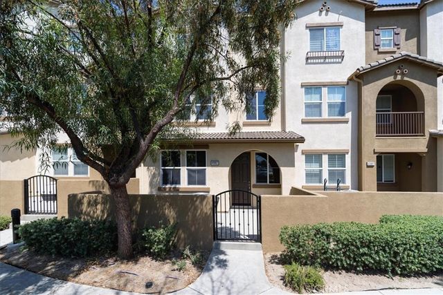 40887 Belleray, Murrieta, CA 92562