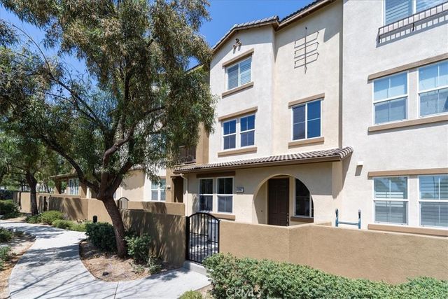 40887 Belleray, Murrieta, CA 92562