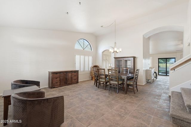 1533 N Sinova --, Mesa, AZ 85205