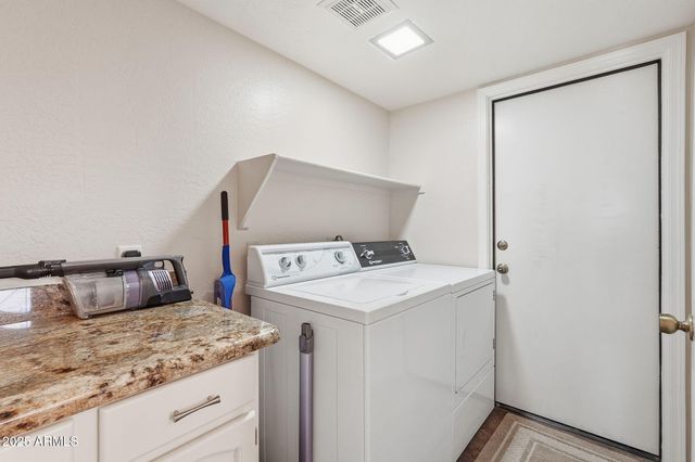 1533 N Sinova --, Mesa, AZ 85205