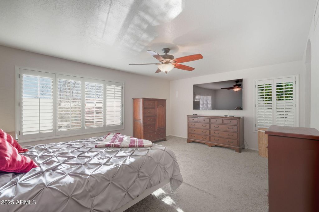 1533 N Sinova --, Mesa, AZ 85205 — photo 5