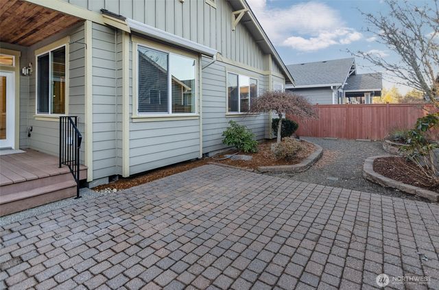 5077 Cypress Loop NE, Lacey, WA 98516