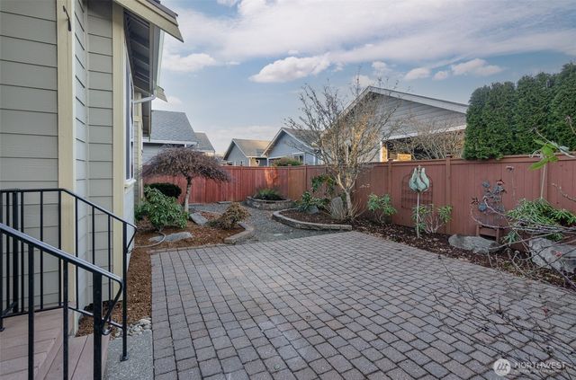 5077 Cypress Loop NE, Lacey, WA 98516