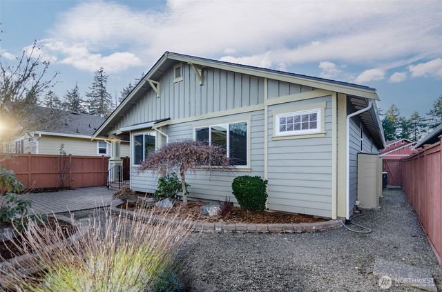 5077 Cypress Loop NE, Lacey, WA 98516