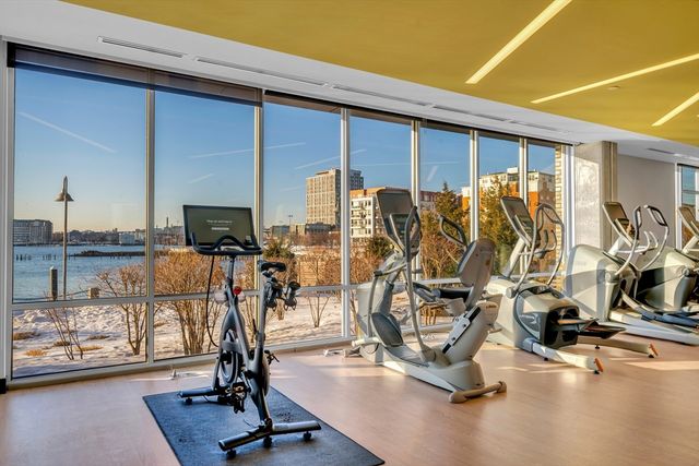 45 Lewis St 502, Boston, MA 02128