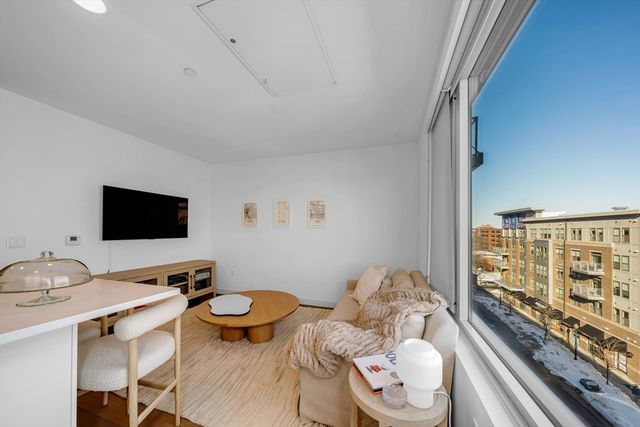 45 Lewis St 502, Boston, MA 02128